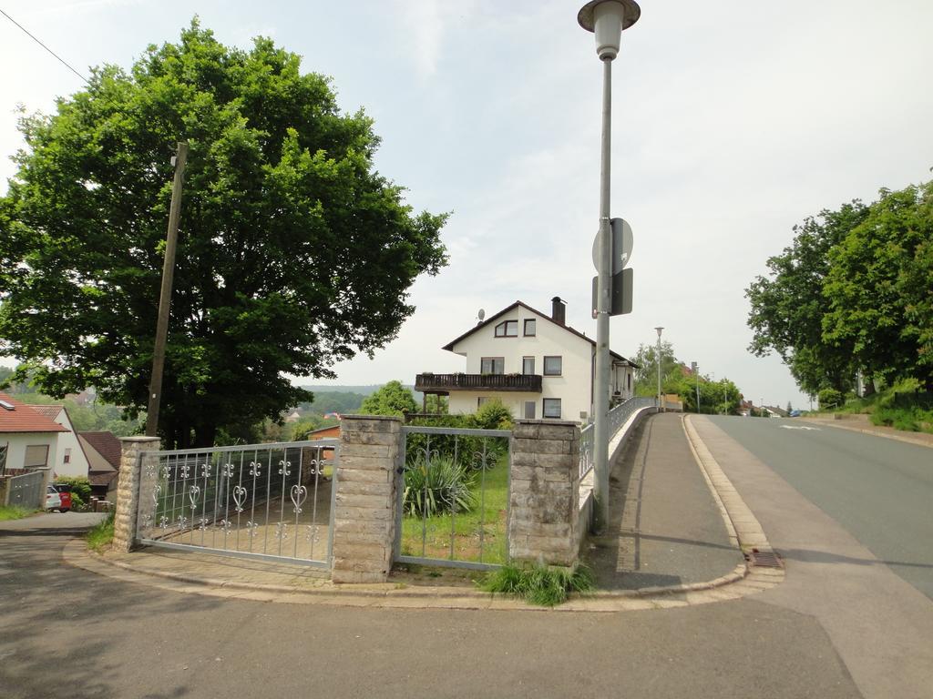 Hotel Gastehaus Am Sonnenberg Baunach Zewnętrze zdjęcie